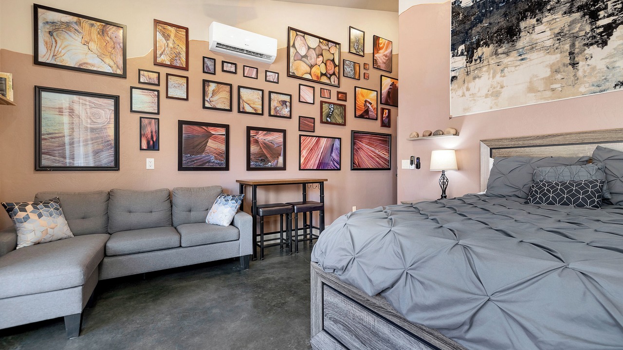 Photo of Bedroom in Virgin