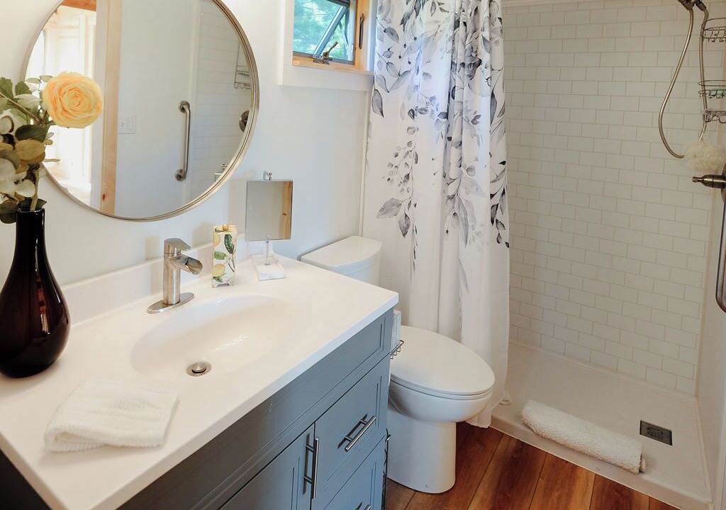 Photo of Bathroom in Leland