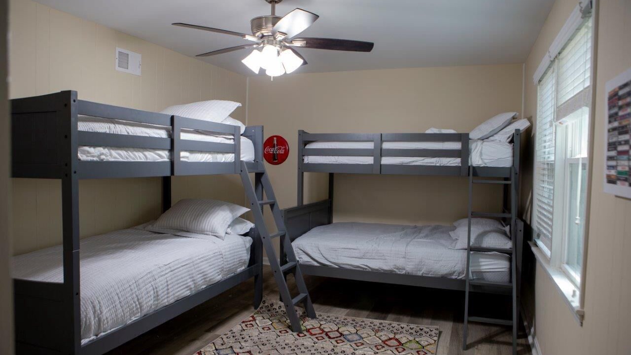 Photo of Bedroom in Northport