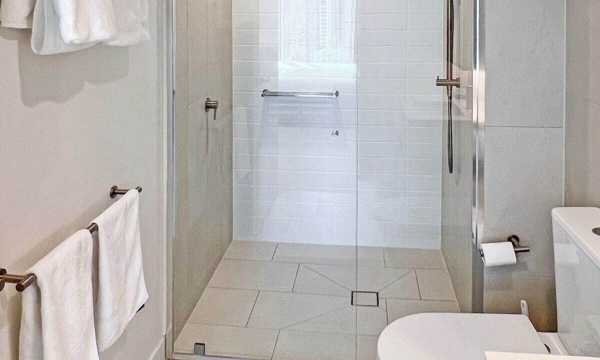 Photo of Bathroom in Broadbeach
