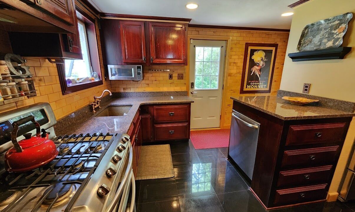 Photo of Kitchen in Craigsville