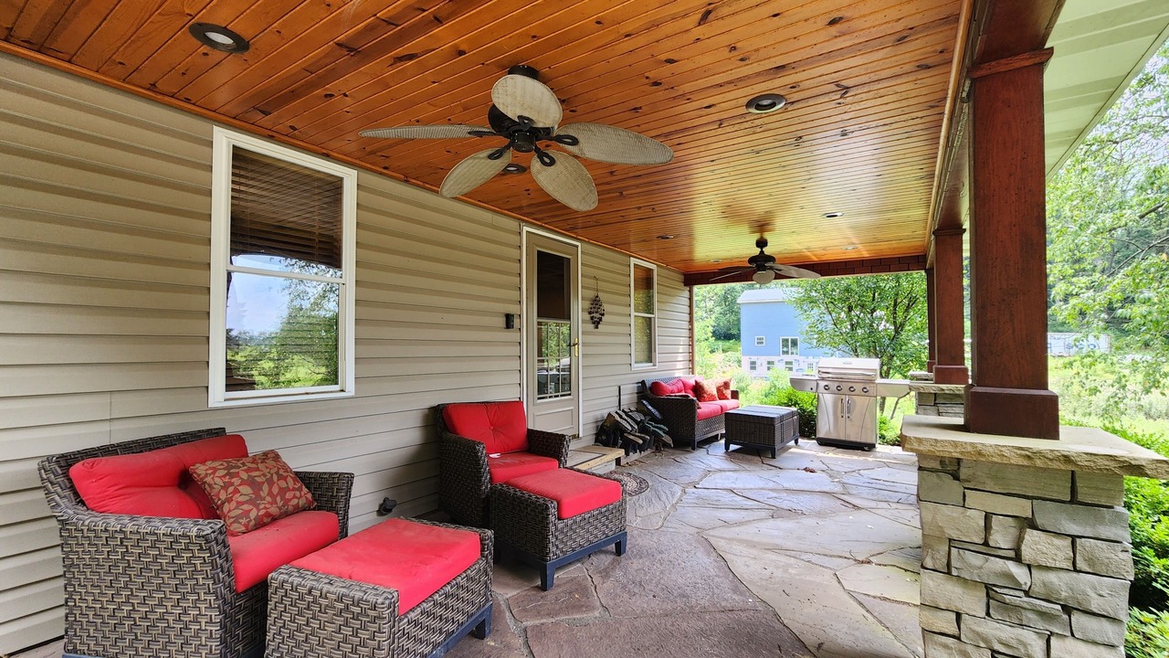 Photo of Patio Balcony in Craigsville