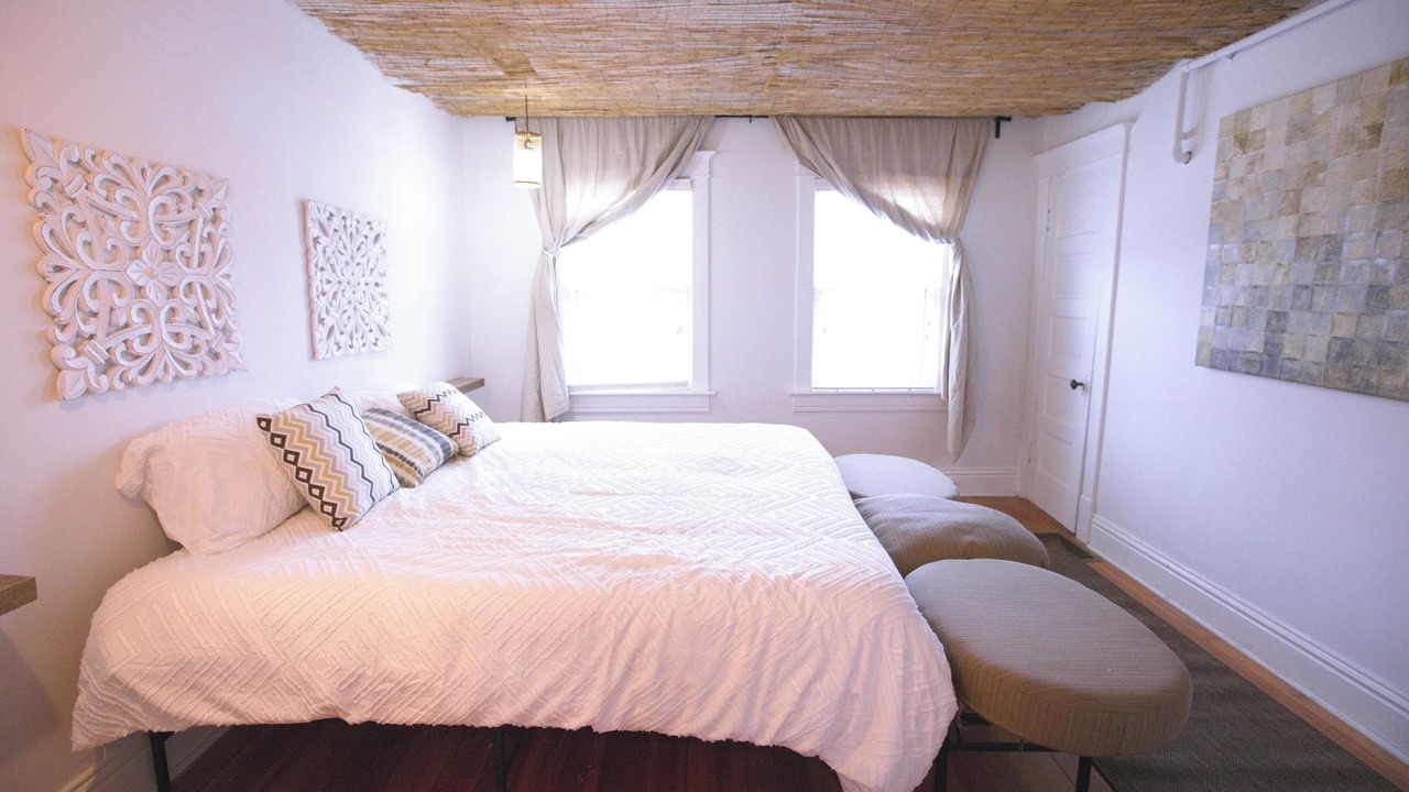 Photo of Bedroom in Homewood