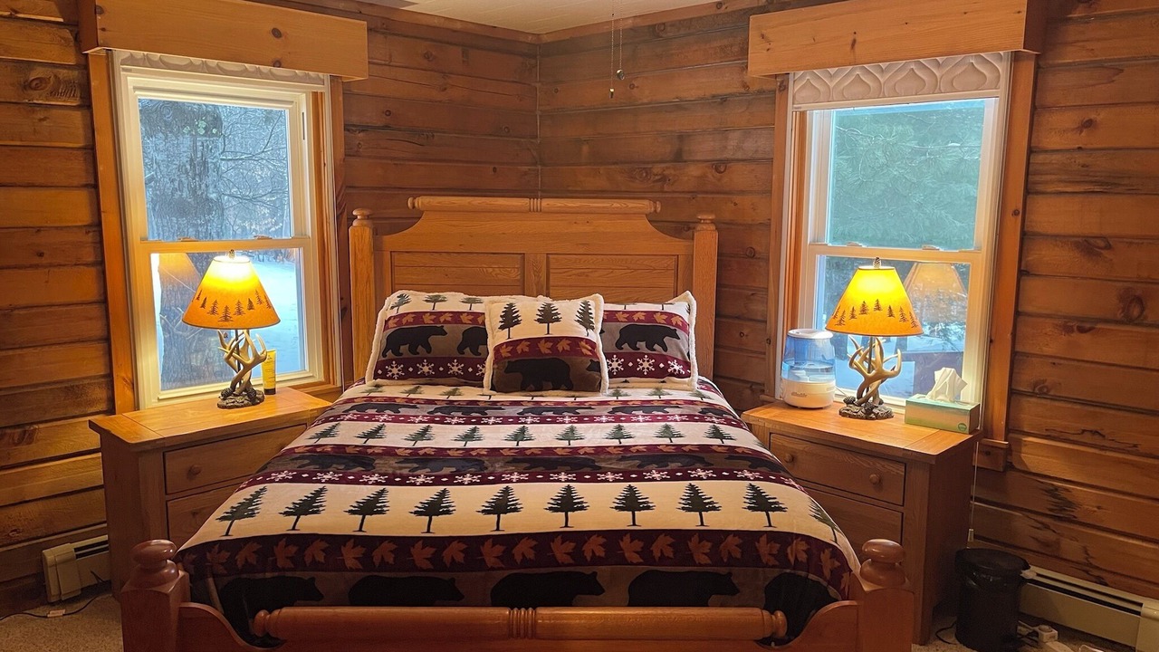 Photo of Bedroom in Lake Pleasant