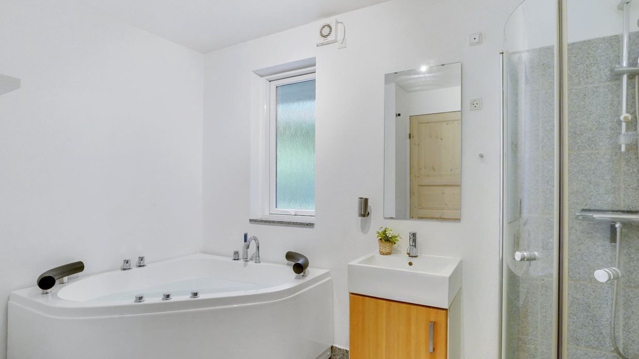 Photo of Bathroom in Roslev