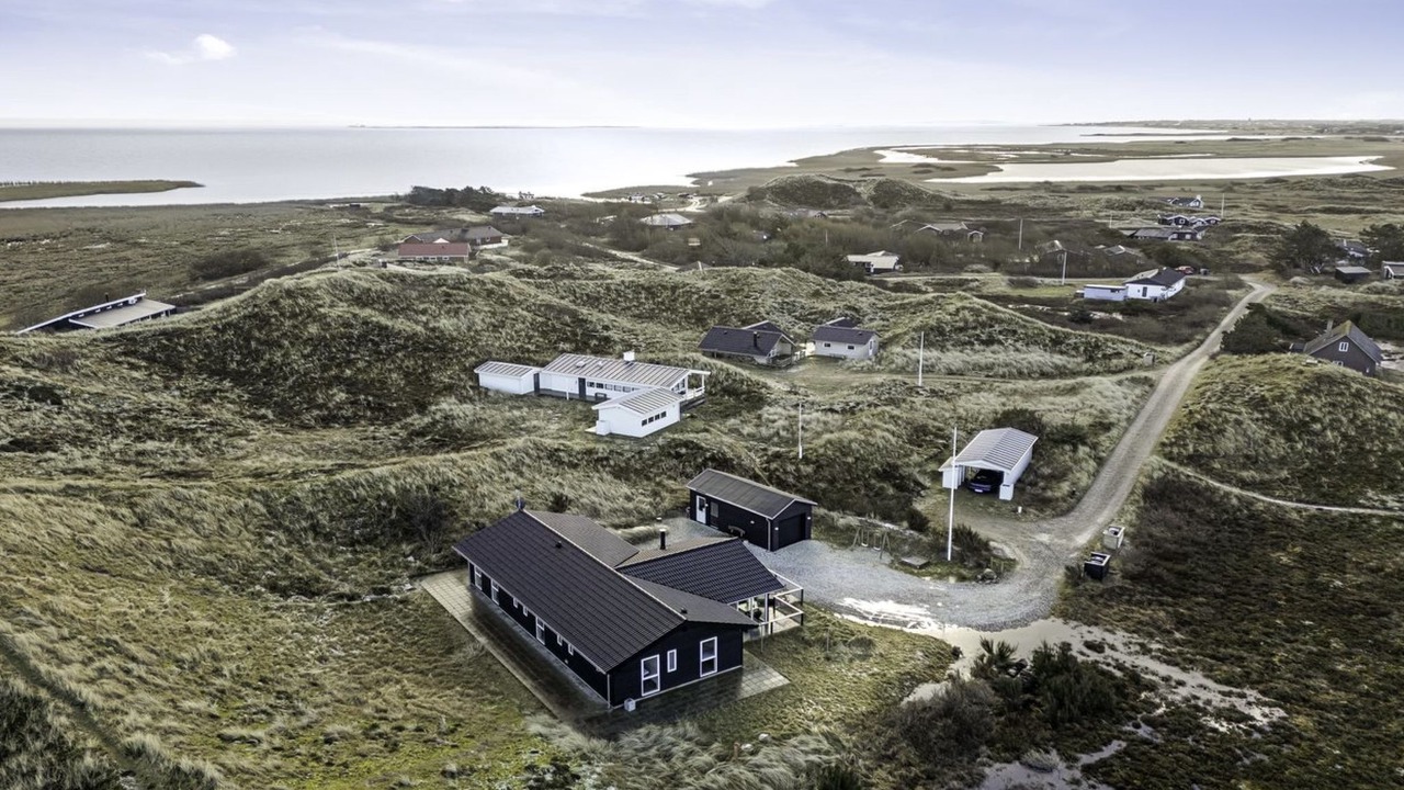 Photo of Others in Haurvig