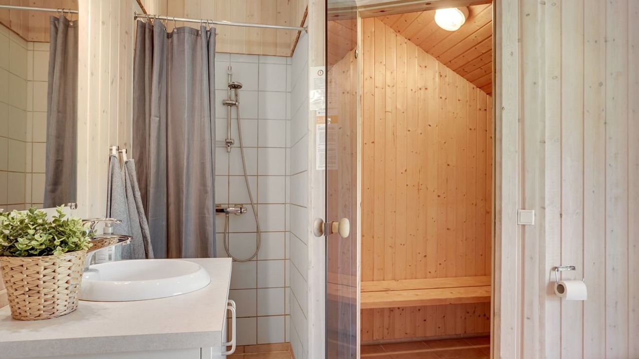Photo of Bathroom in Tranum