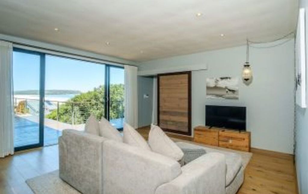 Photo of Livingroom in Noordhoek