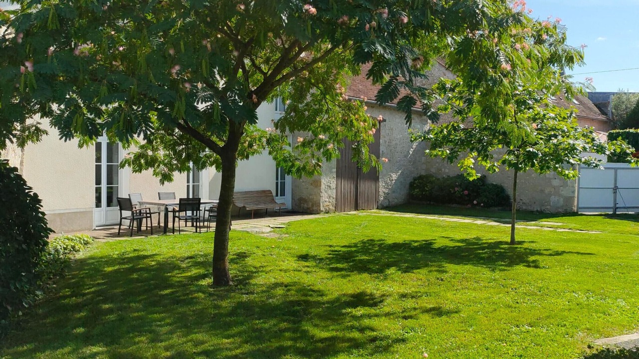 Photo of Patio Balcony in La Neuville-sur-Essonne
