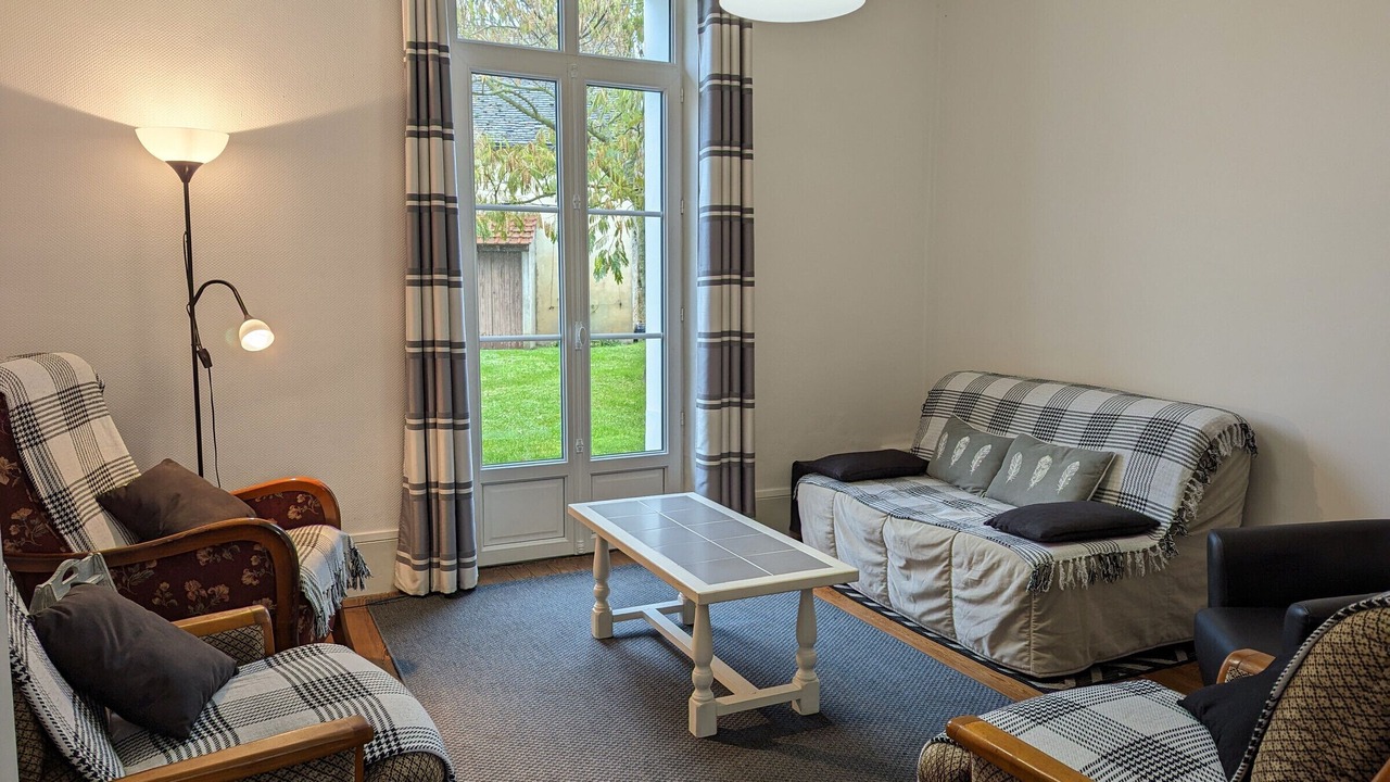 Photo of Livingroom in La Neuville-sur-Essonne