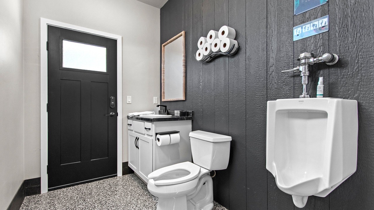 Photo of Bathroom in Green Bay