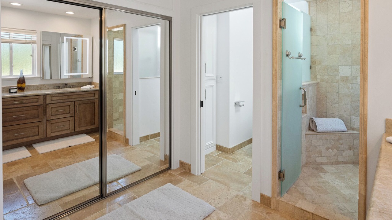 Photo of Bathroom in Campanil