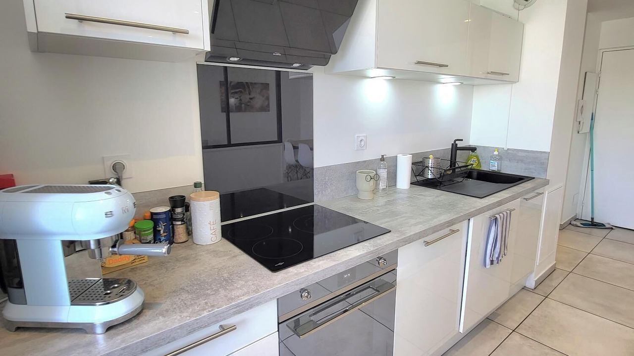 Photo of Kitchen in Charpennes - Charmettes