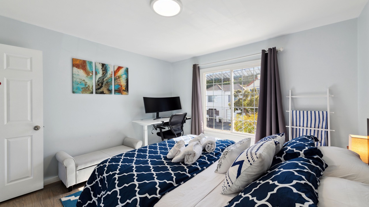 Photo of Bedroom in Visitacion Valley