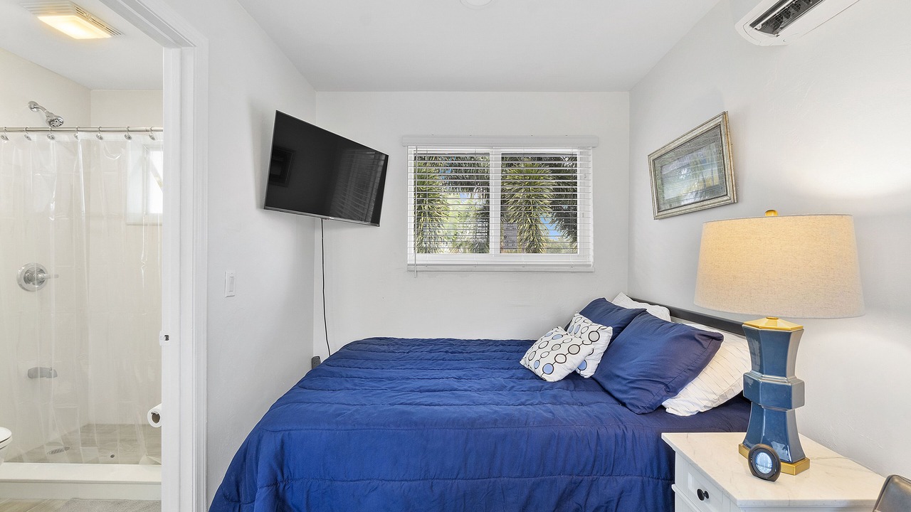 Photo of Bedroom in Cypress Point