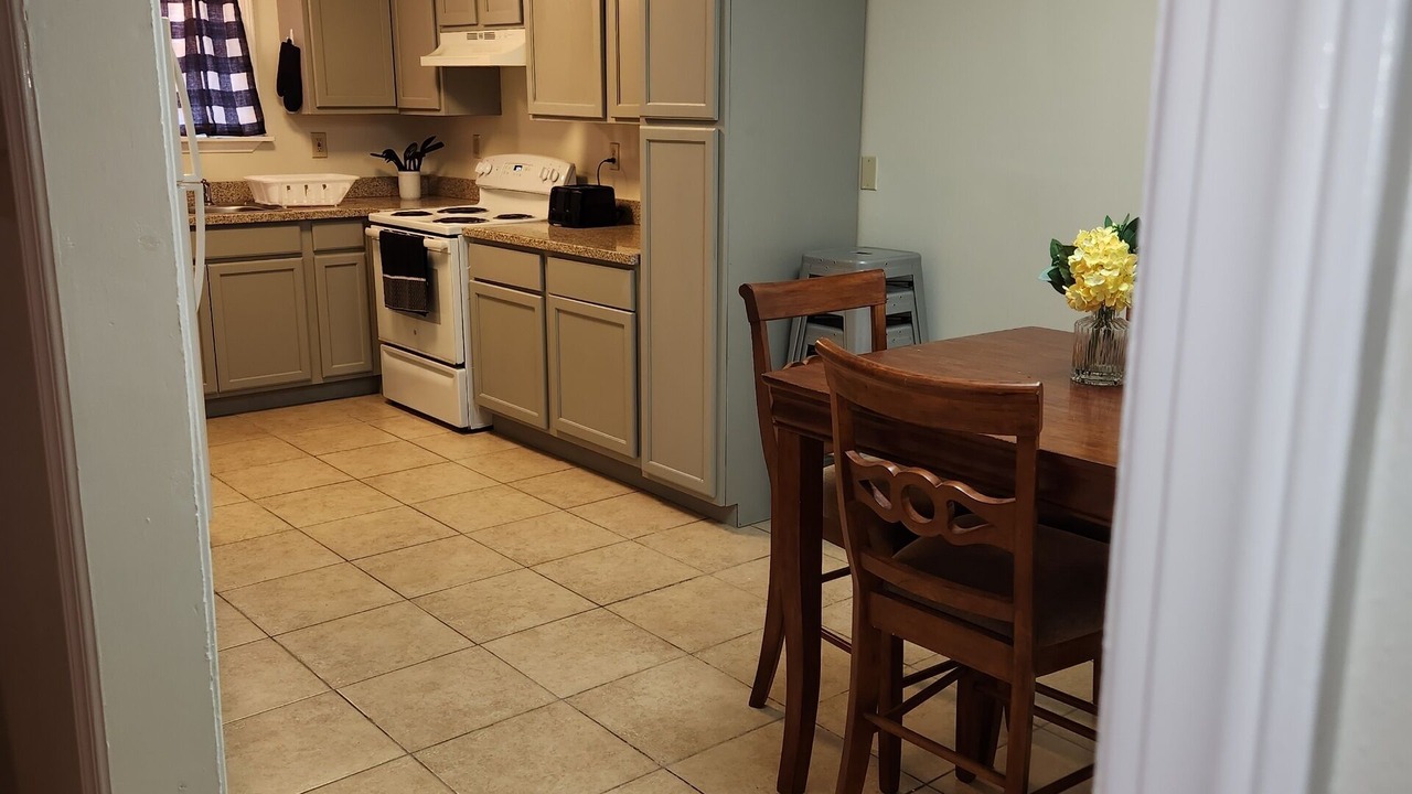 Photo of Kitchen in Little Woods