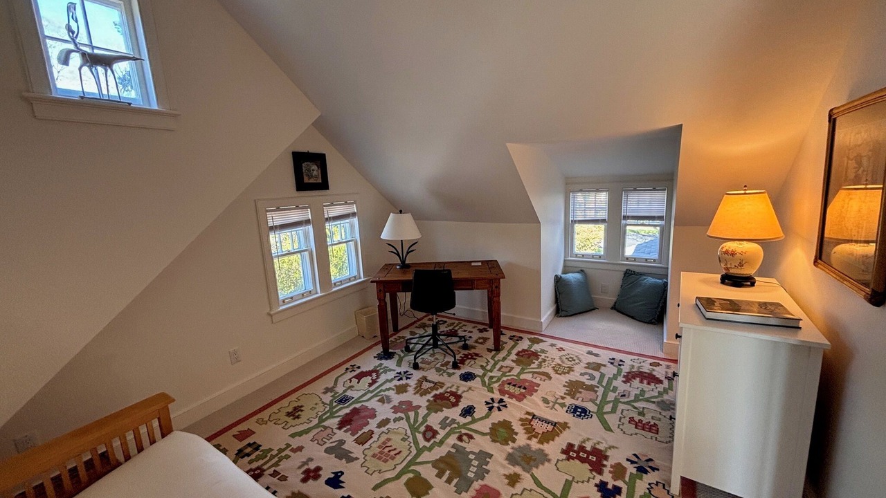 Photo of Bedroom in Village of Southampton