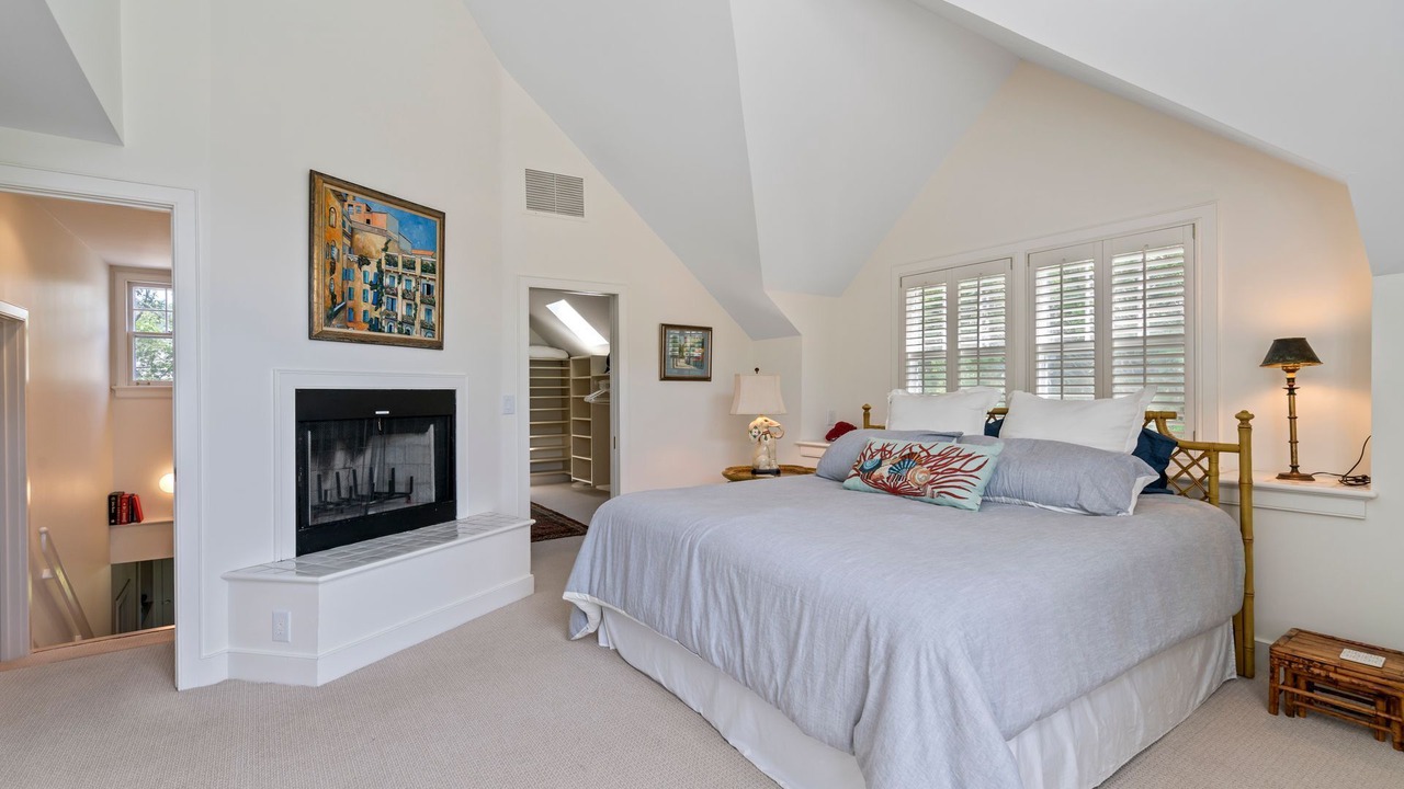 Photo of Bedroom in Village of Southampton