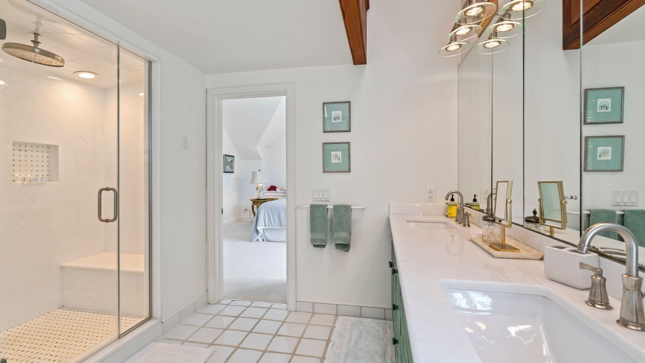 Photo of Bathroom in Village of Southampton
