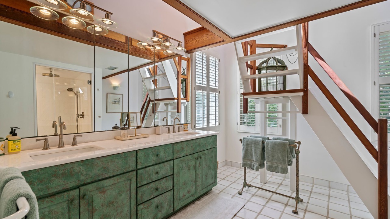 Photo of Bathroom in Village of Southampton