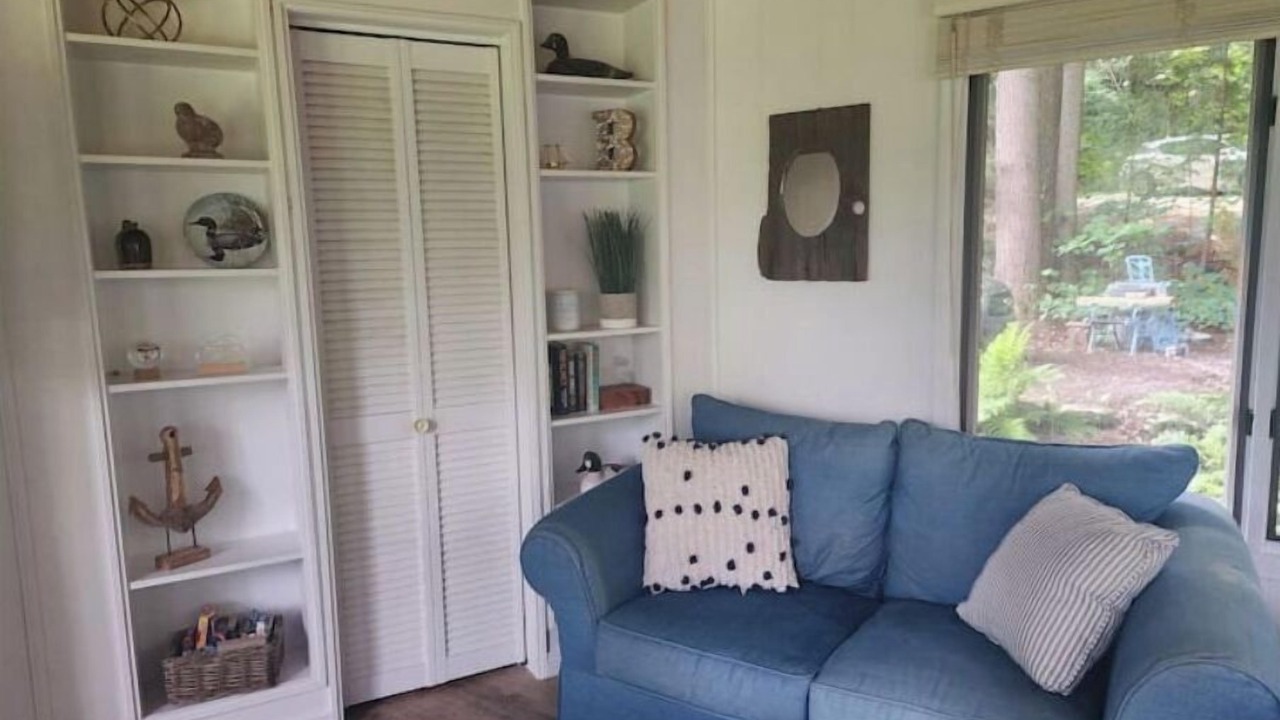 Photo of Livingroom in Haliburton