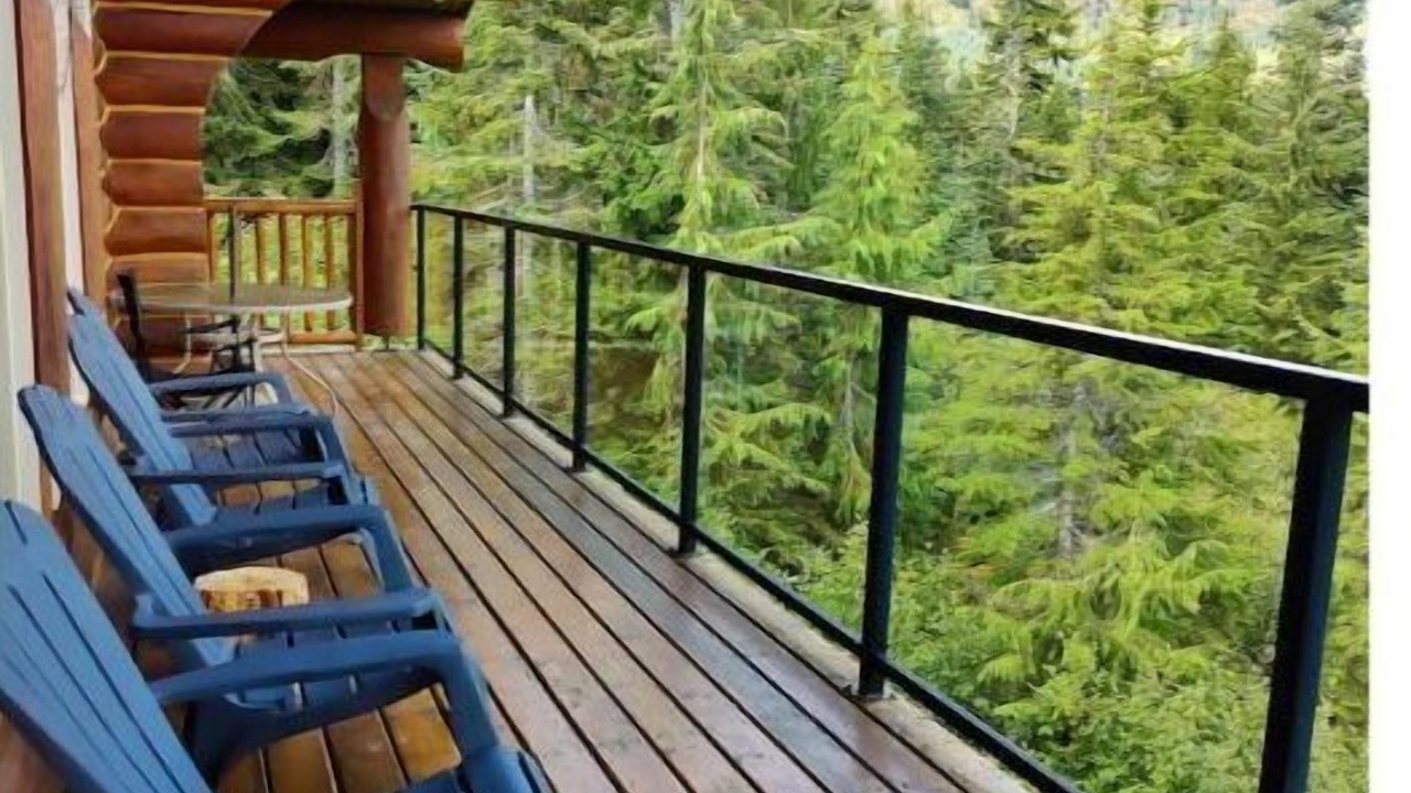 Photo of Outdoor in Hemlock Valley