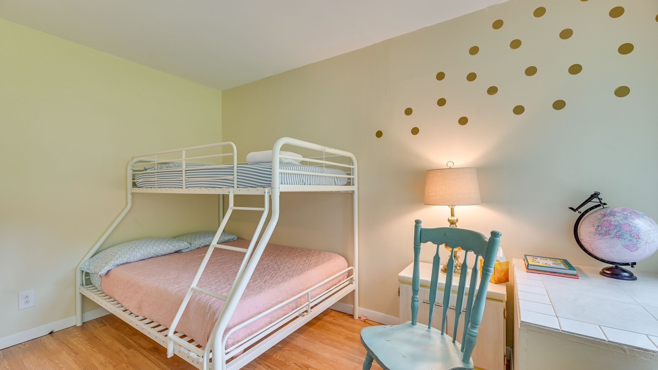 Photo of Bedroom in Canandaigua