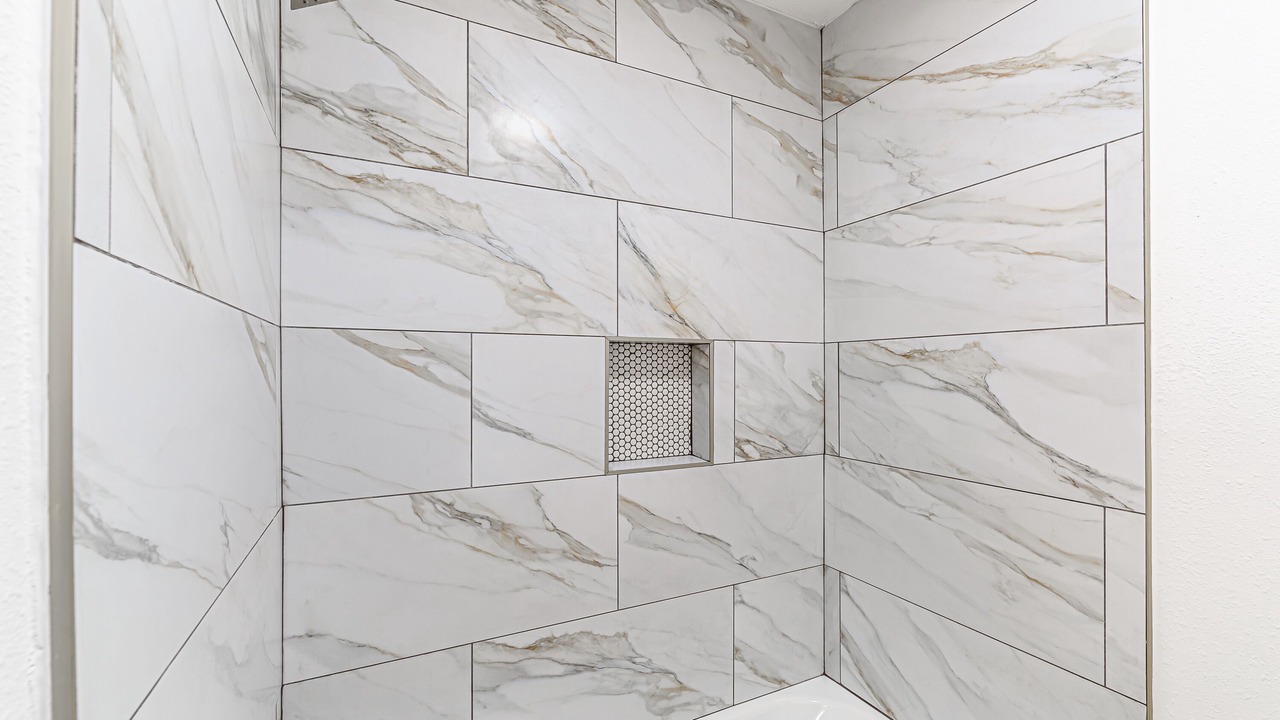 Photo of Bathroom in Nassau Bay