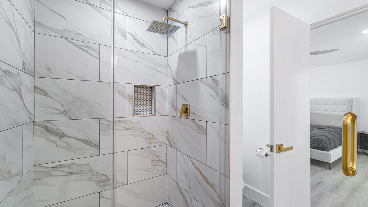Photo of Bathroom in Nassau Bay