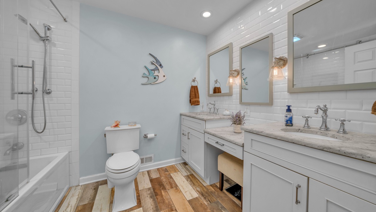 Photo of Bathroom in Ocean View