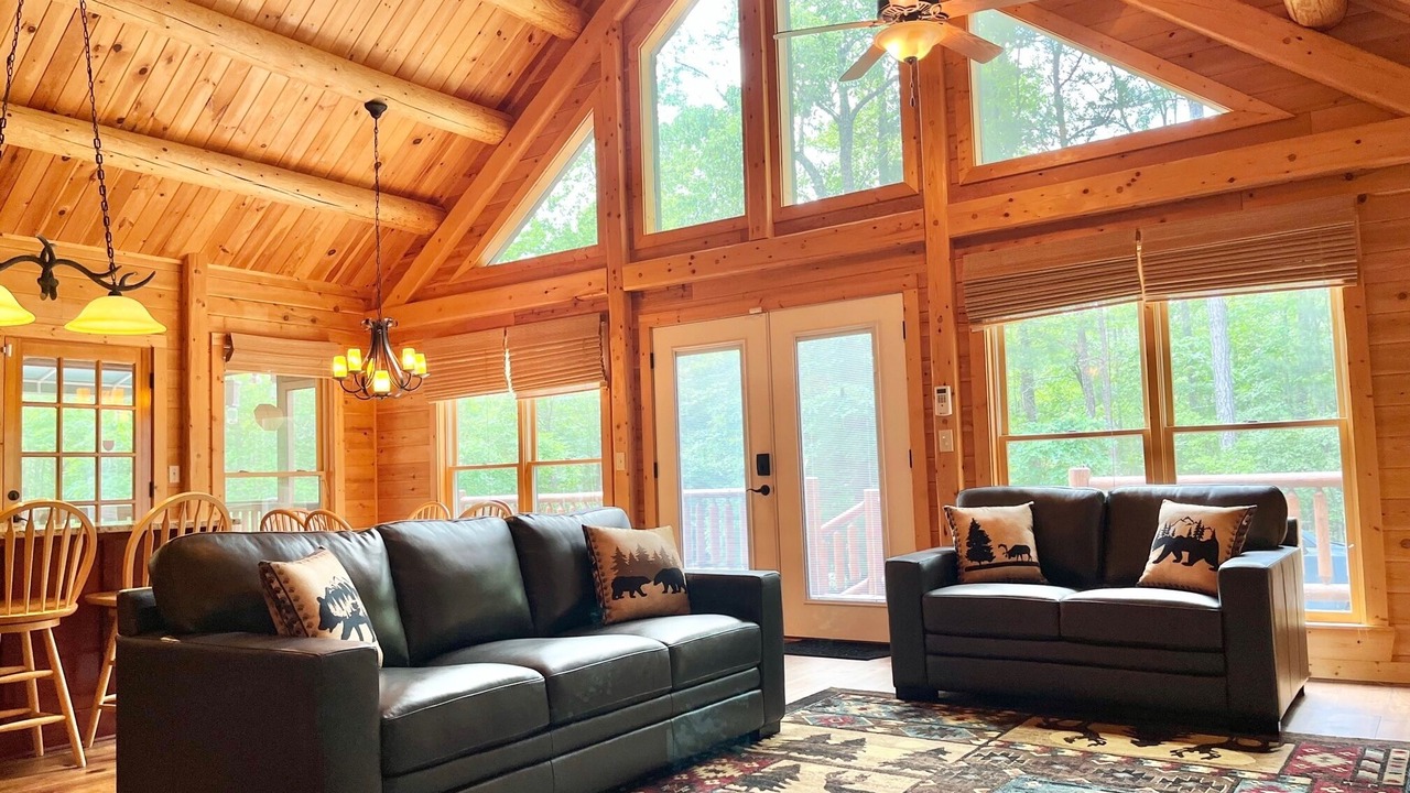 Photo of Livingroom in Pine Mountain Valley