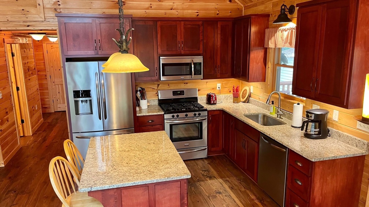Photo of Kitchen in Pine Mountain Valley