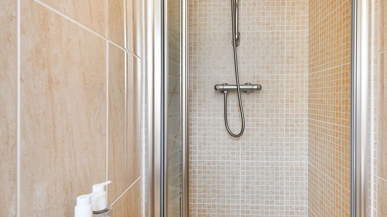 Photo of Bathroom in Abersoch
