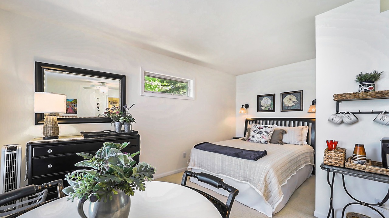 Photo of Bedroom in Empire