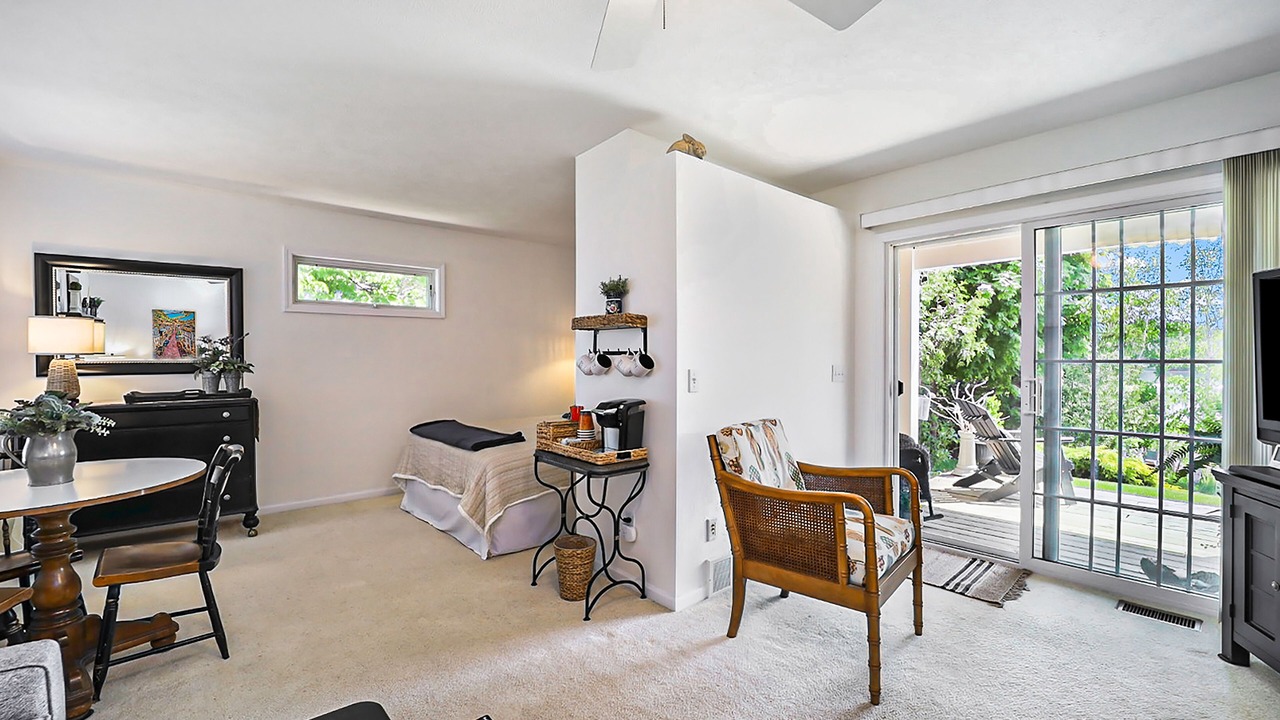 Photo of Bedroom in Empire