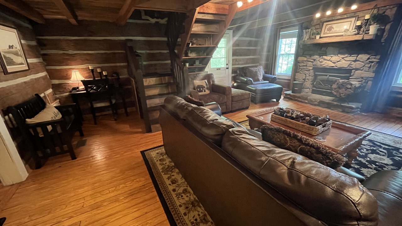 Photo of Livingroom in Wolf Laurel
