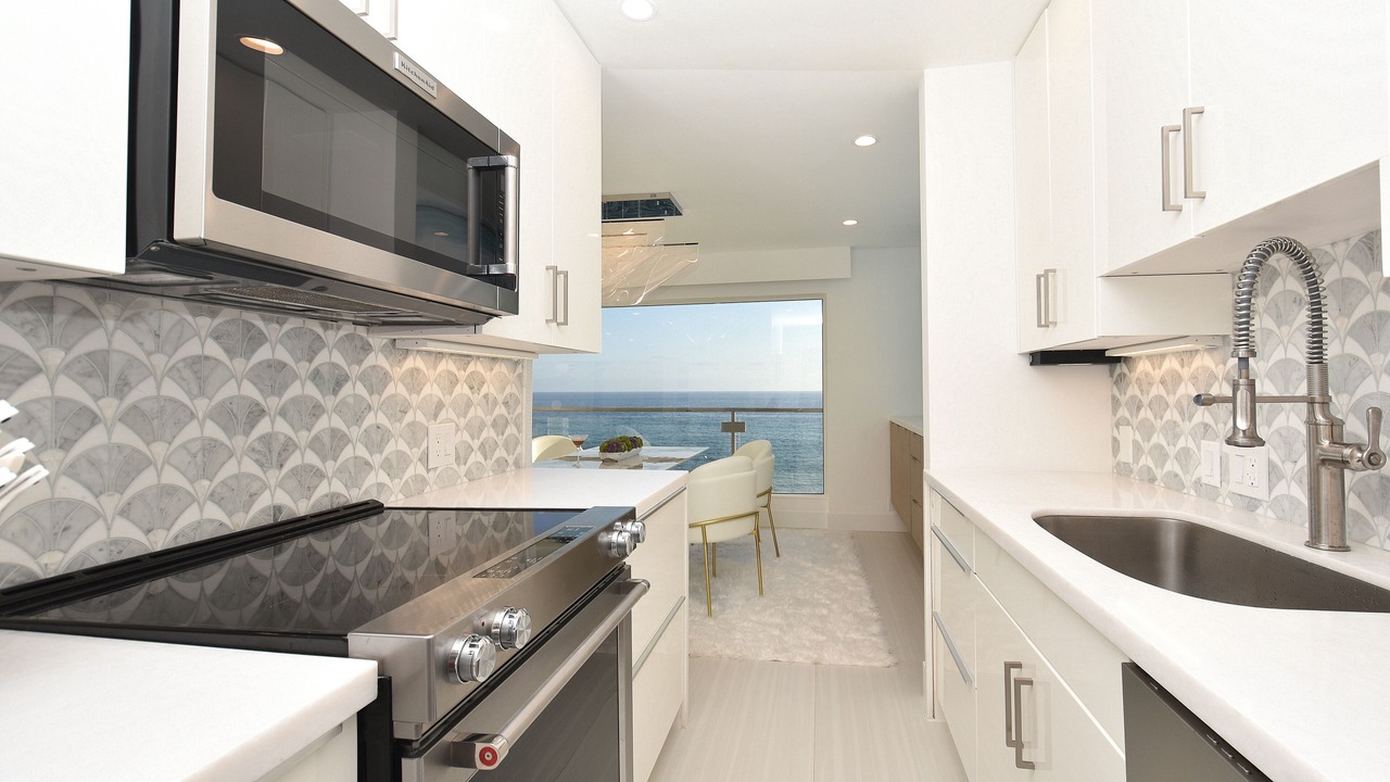Photo of Kitchen in South Laguna