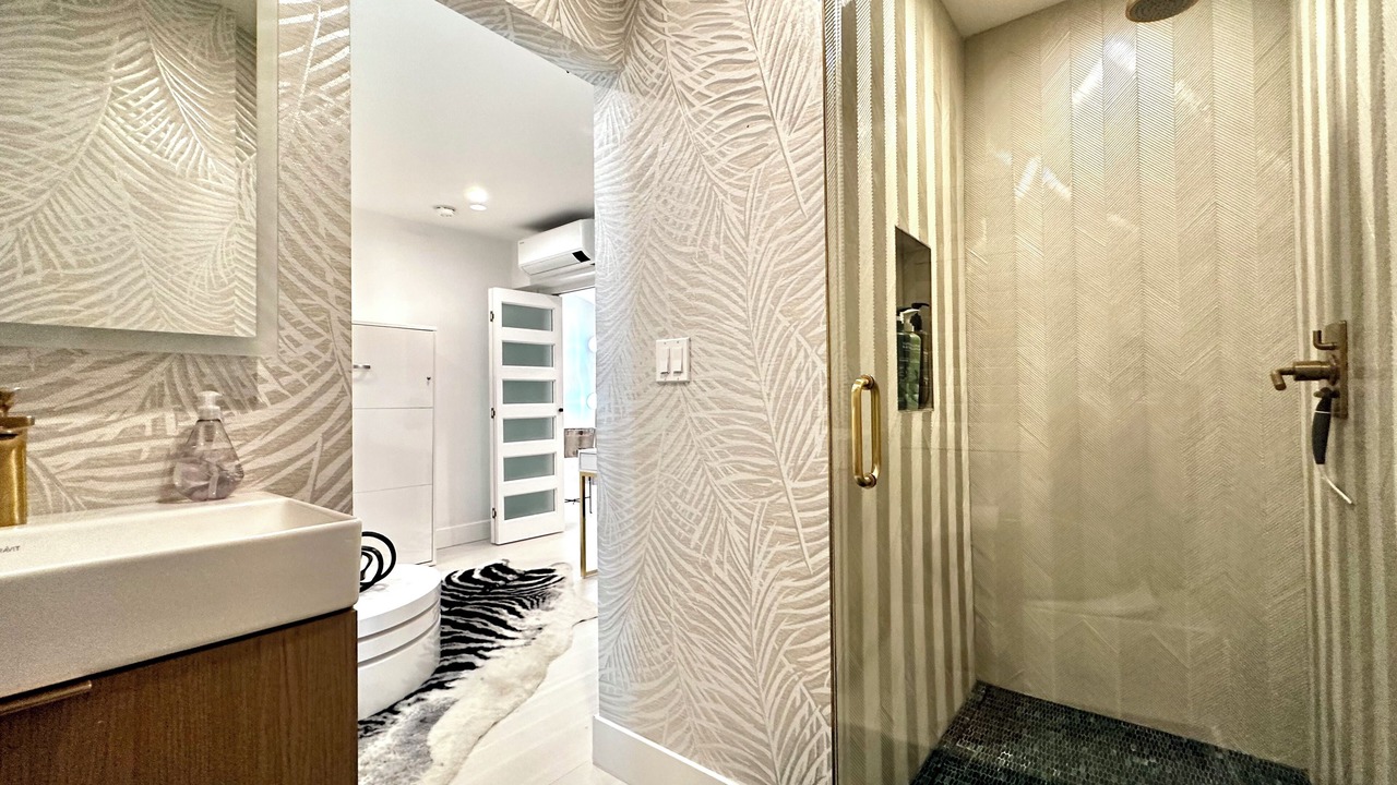 Photo of Bathroom in South Laguna