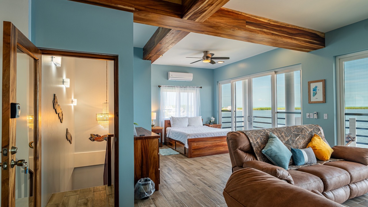 Photo of Livingroom in Boca Ciega