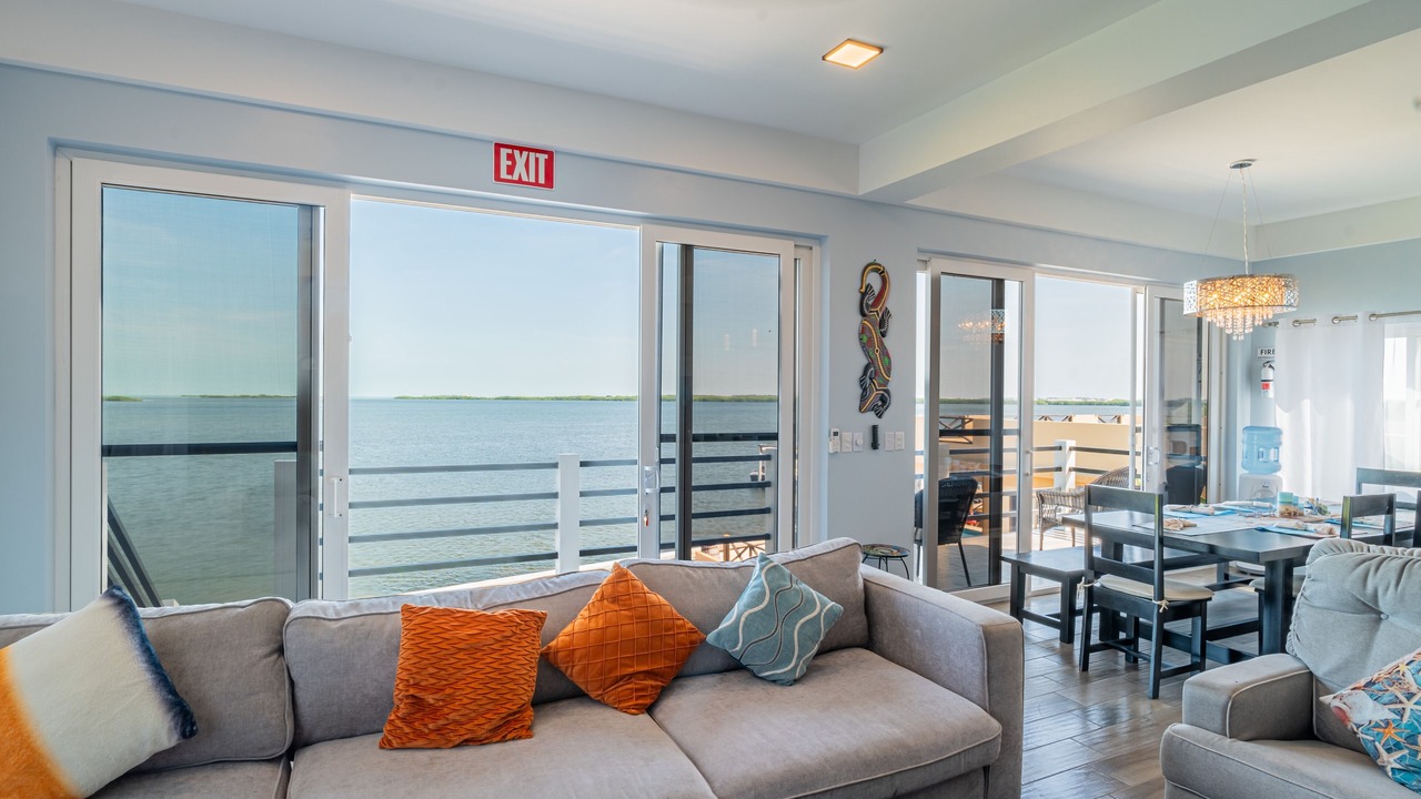 Photo of Livingroom in Boca Ciega