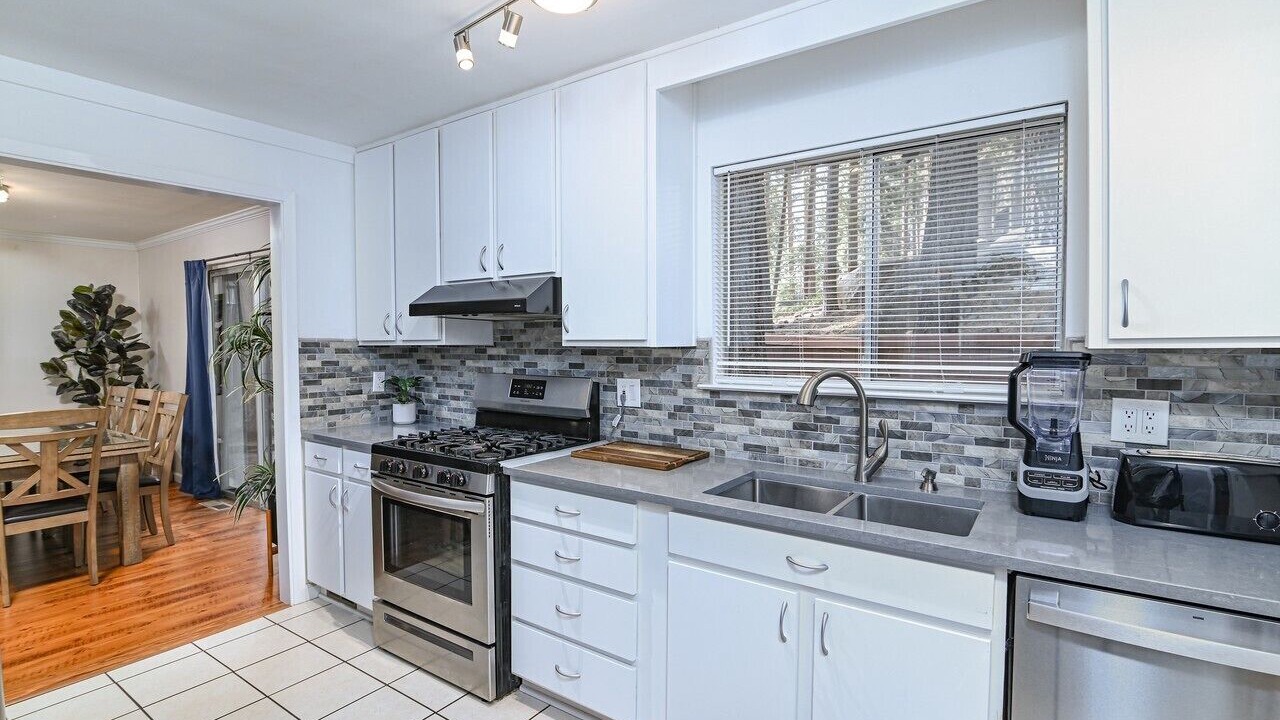 Photo of Kitchen in Lower Kingsbury