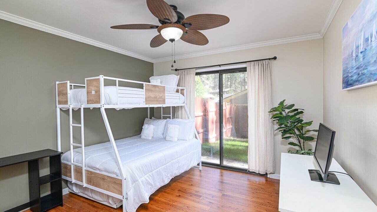 Photo of Bedroom in Lower Kingsbury