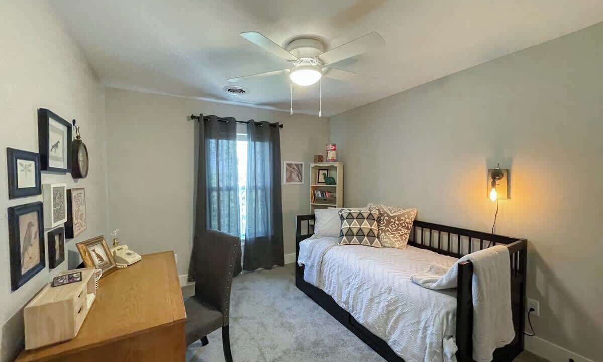 Photo of Bedroom in Bettendorf