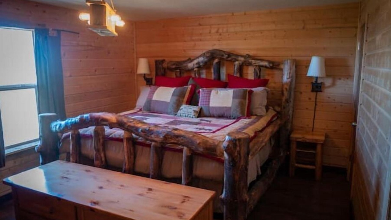Photo of Bedroom in Monroe
