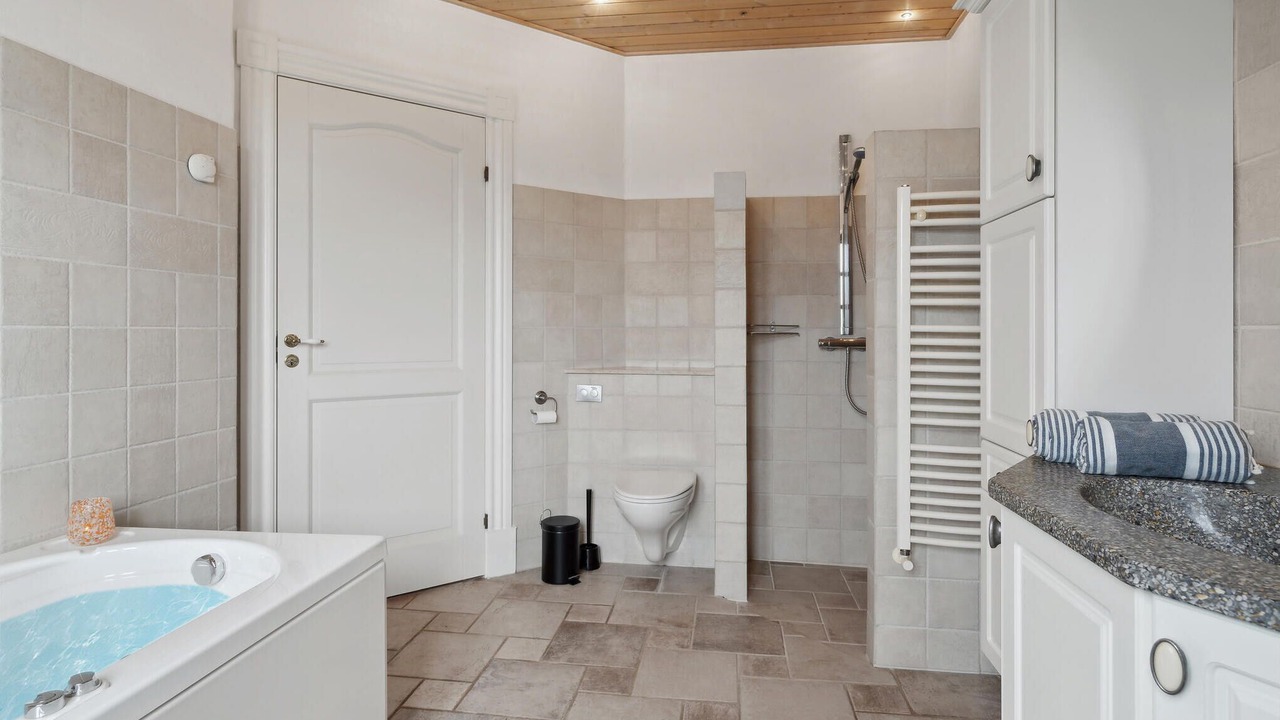 Photo of Bathroom in Spjald