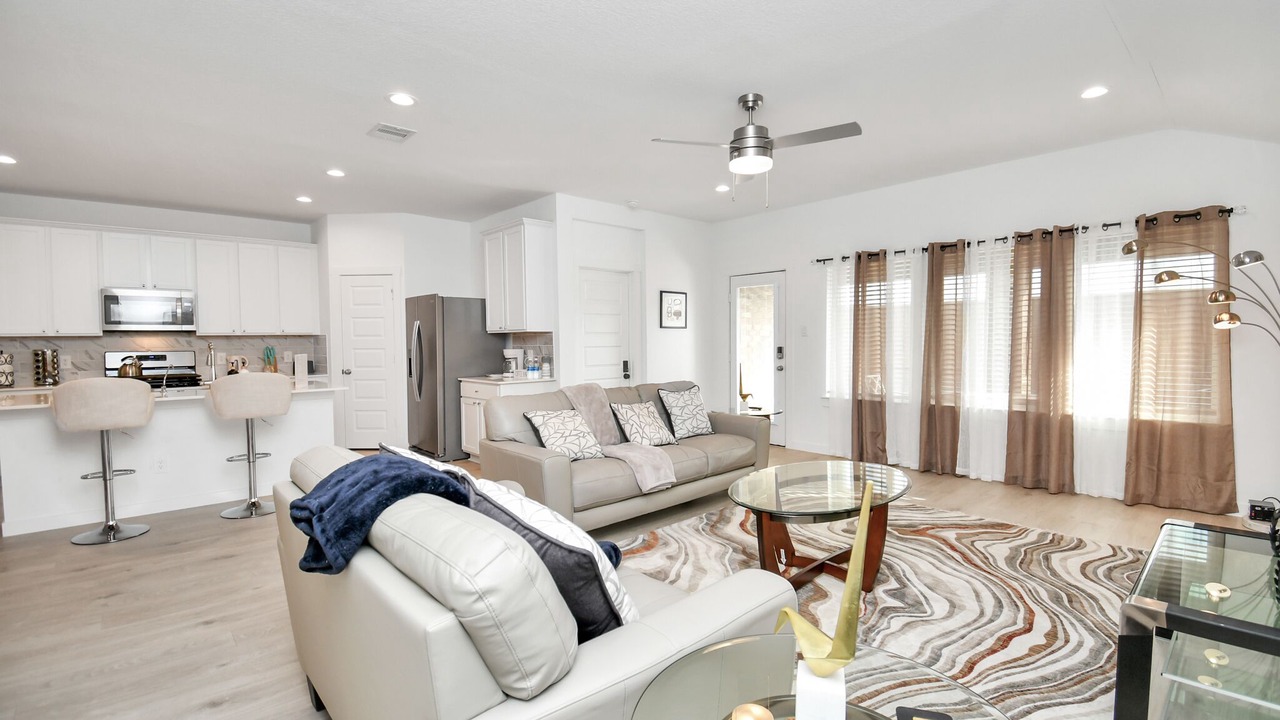 Photo of Livingroom in Barker