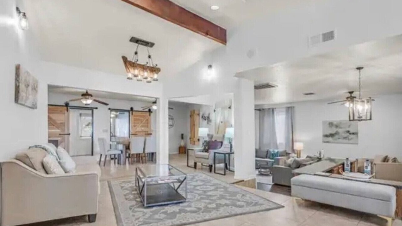 Photo of Livingroom in Black Mountain