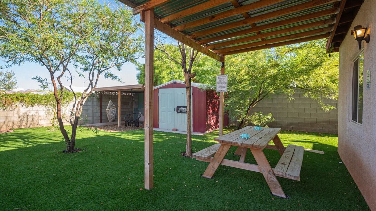 Photo of Outdoor in Black Mountain