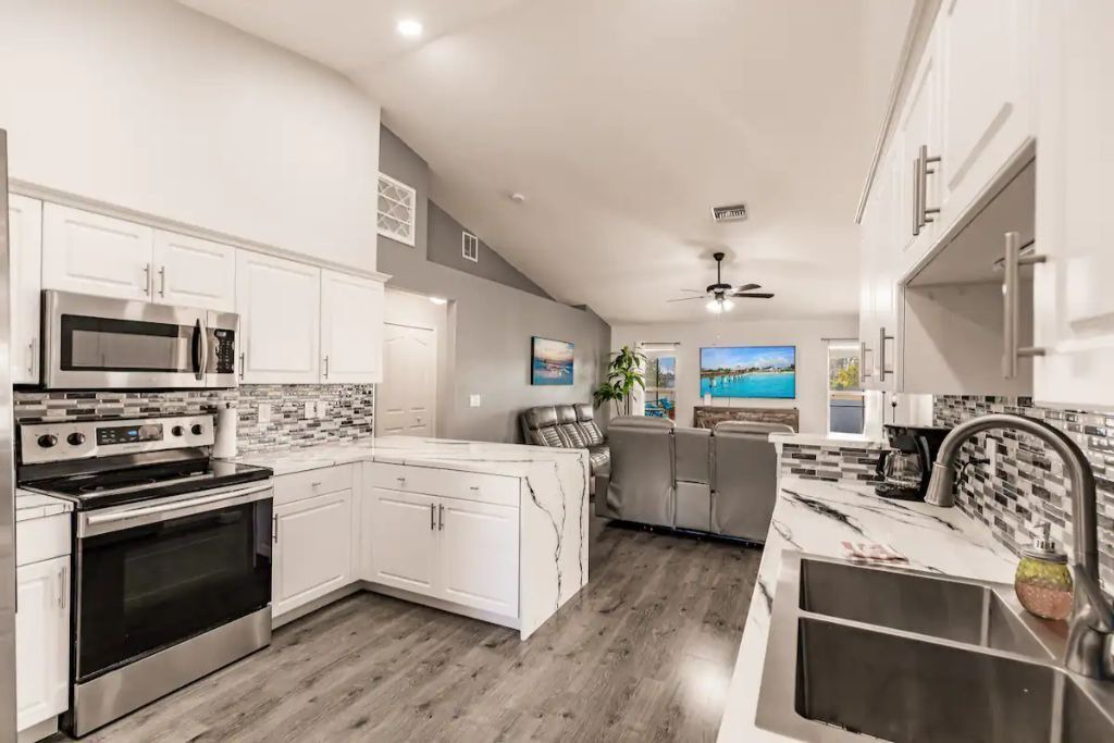 Photo of Kitchen in Mariner