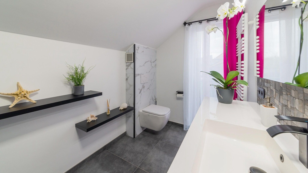 Photo of Bathroom in Somme-Leuze
